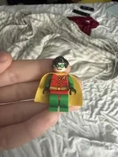 LEGO Robin Minifigure 2006 - DC Batman 7783 bat009