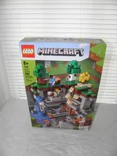 LEGO Minecraft: The First Adventure (21169) NEW