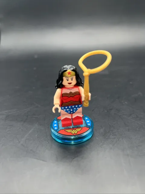 LEGO Wonder Woman Minifigure DC Super Heroes