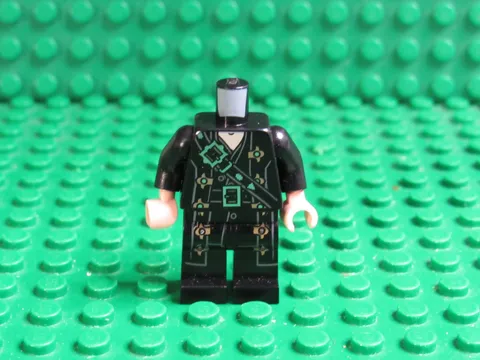 LEGO Pirates of the Caribbean Blackbeard Minifigure POTC NH80