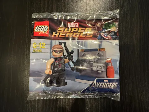 LEGO Marvel Avengers Hawkeye with Equipment (30165) polybag minifigure set