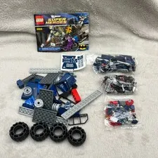 Pre-owned LEGO Superheroes Catwoman Catcycle City Chase 6858 Missing Pieces