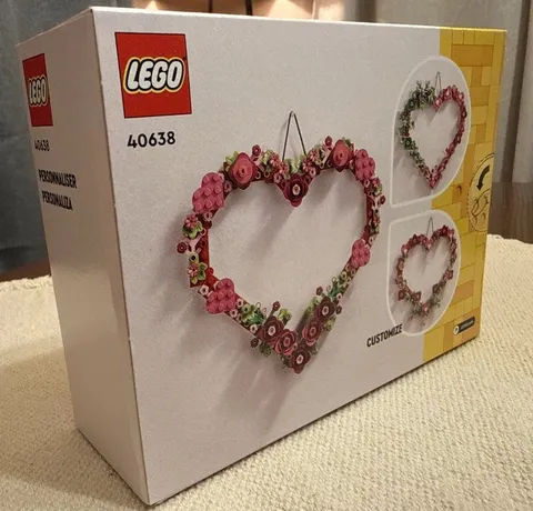 LEGO 40638 Decorative Heart Valentine’s Day Wall Decor Sealed New Retired