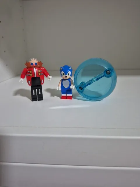 LEGO Sonic the Hedgehog Minifigures Sonic & Dr. Eggman from set 76990