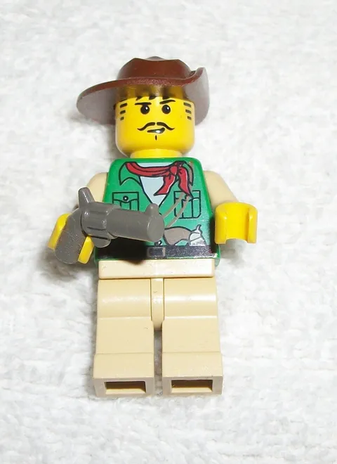 LEGO Johnny Thunder Minifigure Green Shirt 7422 Orient Expedition