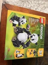 LEGO CREATOR: Wild Animals: Panda Family (31165)