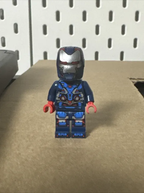 LEGO Marvel SH1067 Iron Patriot Mk2 Minifigure (from set 76322) NEW