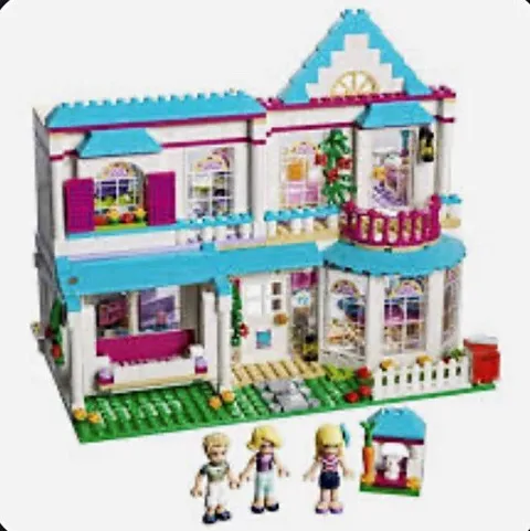 LEGO Friends Stephanie’s House 41314 ALL 622 Pieces Stephanie, no box