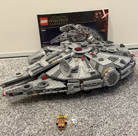 LEGO 75257 Star Wars: Millennium Falcon With 2 Figures and Manual no Box