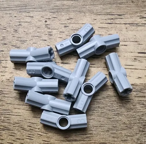 LEGO Light Bluish Gray Technic, Axle, Pin Connector Angled #3 - 157.5°. QTY 10. 
