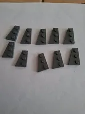 No 379.   10x Lego Wedge Plate 43723 Left. 2x3 Dark Grey