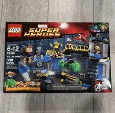 LEGO Hulk Lab Smash 76018 Marvel Avengers Assemble 398pc Ages 6-12
