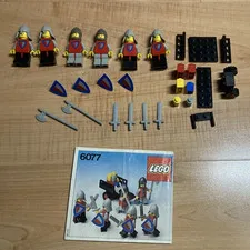 Vintage Lego Castle 6077 Knight's Procession Complete with Instructions 677