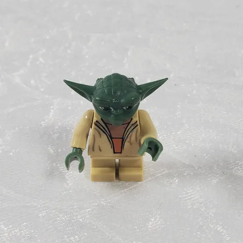 LEGO Star Wars Yoda Clone Wars sw0219 Minifigure Light Bluish Gray Hair Used