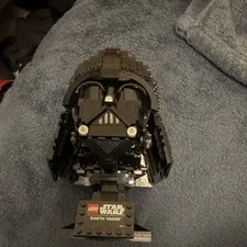 LEGO Star Wars Darth Vader Helmet 75304 Complete Set 834 pcs Display Stand 18+