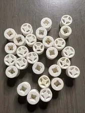 LEGO 4624 White Wheel 8mm D. x 6mm 28 Pieces