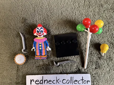 Killer Klowns From Outter Space RUDY Minifigure Buildable Figure -Broken Balloon