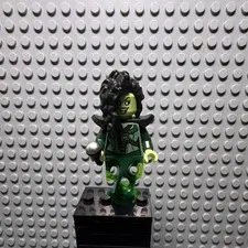 LEGO Minifigures Banshee Singer vid009