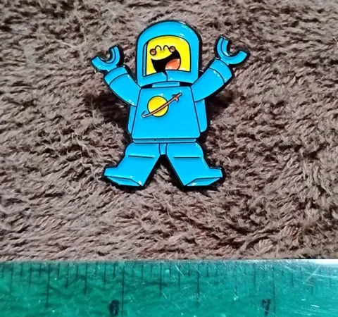 LEGO MAN MINIFIGURE PIN - metal enamel set lapel lot pins pirate head astronaut