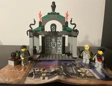 LEGO Harry Potter Set 4735: Slytherin - 100% Complete With Instructions