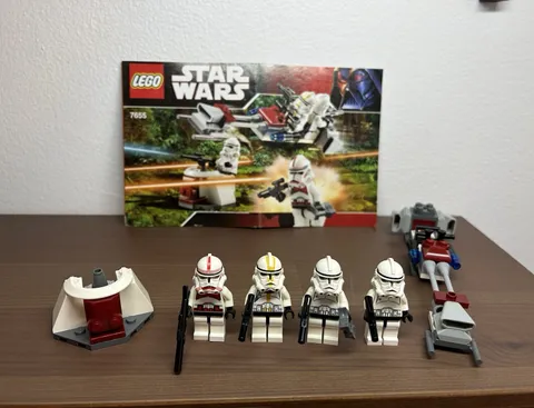 LEGO Star Wars - 7655 Clone Troopers Battle Pack