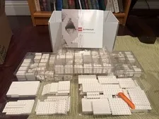 LEGO ARCHITECTURE: Architecture Studio (21050) - Very Good Condition