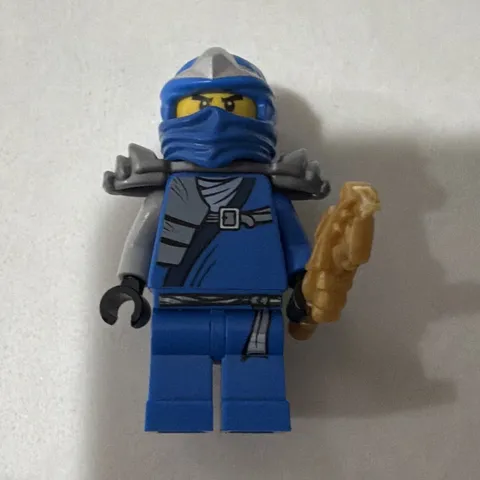 LEGO NINJAGO Jay Blue Ninja minifigure w/ gold weapon plastic age 5+