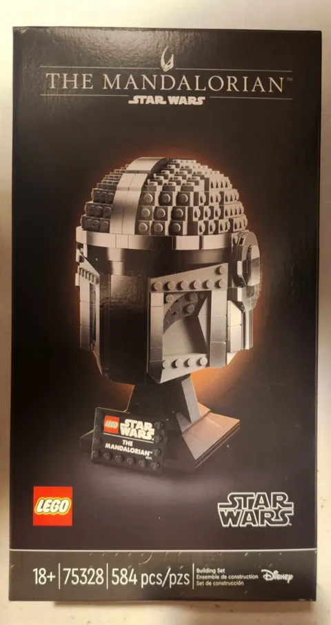 New Sealed LEGO Star Wars The Mandalorian Helmet (75328)