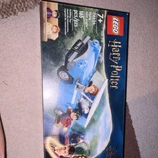 LEGO Harry Potter 76424 Flying Ford Anglia 165 pcs Brick Separator, Box