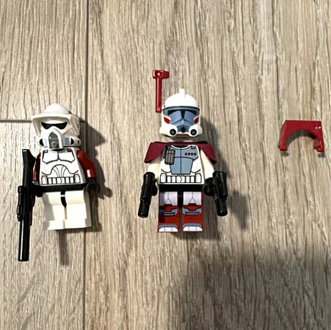 LEGO Star Wars ARC and ARF Clone Troopers from set 9488