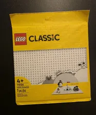 LEGO Classic 11026 White Baseplate, White Plastic 1 Piece