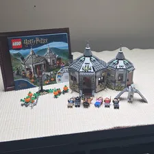 LEGO Harry Potter Hagrid's Hut: Buckbeak's Rescue 75947 