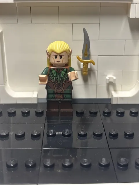 Lego Minifigure Lord of the Rings Legolas + Elven Bow lor015 For 79008 / 9473