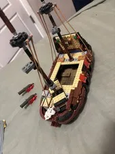 LEGO Creator 31109 Pirate Ship 3-in-1 Retired Incomplete w/ Manual 2 Minifigs