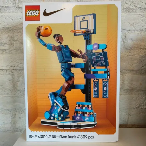 LEGO Nike Slam Dunk 43010 LEGO Nike Slam Dunk