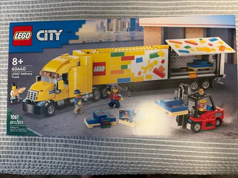 LEGO City Yellow Delivery Truck Toy Semi Truck Building 60440