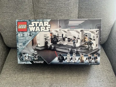 Lego Star Wars “Boarding The Tantive IV” Set