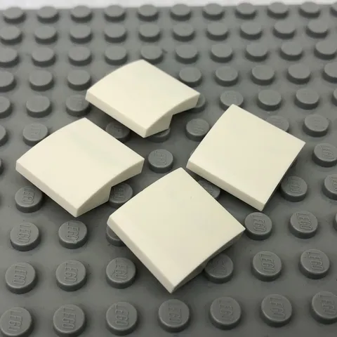 LEGO 15068 White Slope, Curved 2 x 2 x 2/3 (x4)