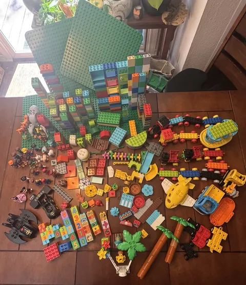 Huge 18lb LEGO Duplo Lot Disney Marvel Figures Animals Jurassic World Batman