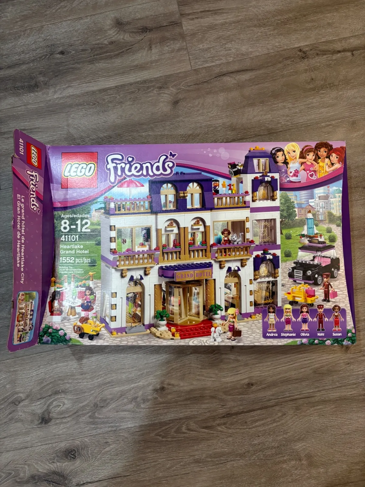 LEGO FRIENDS: Heartlake Grand Hotel (41101)