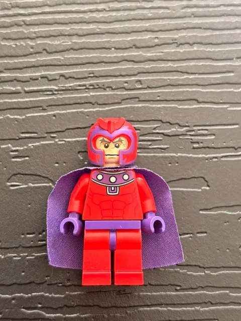 LEGO 6866 Magneto X-Men Supervillain  Dark Purple Cape sh0031 Minifigure