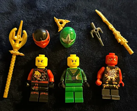 LEGO NINJAGO Minifigure Lot of 3 w/ Weapons & Helmets