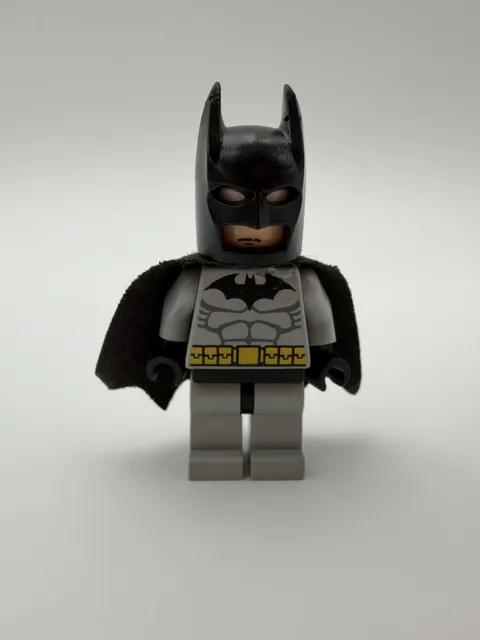Lego DC Super Heroes Batman Minifigure 7779 7780 7782 EUC RARE Read