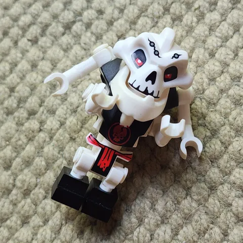LEGO Ninjago Samukai Minifigure Skulkin 2505 2507 njo0014 Rare Retired Skeleton