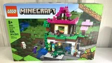 LEGO Minecraft: The Training Grounds (21183) - 534 Pieces Retired Set