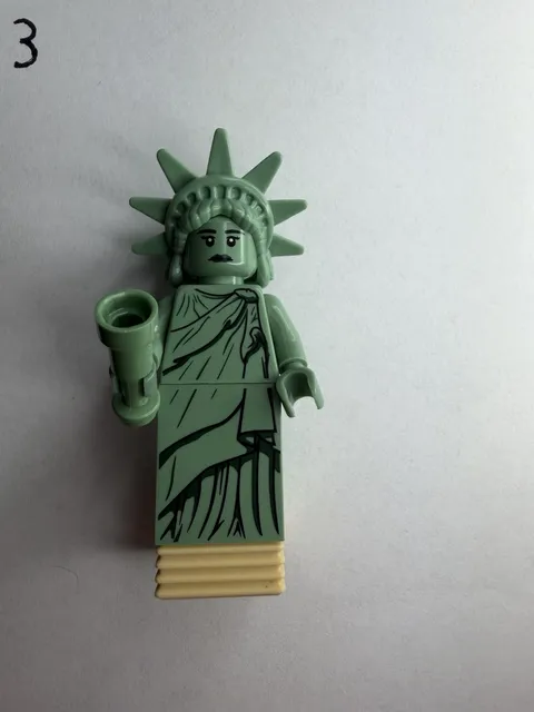 LEGO Minifigures Series 6 Lady Liberty (Genuine)