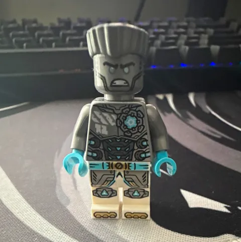 lego ninjago dragons rising zane minifigure