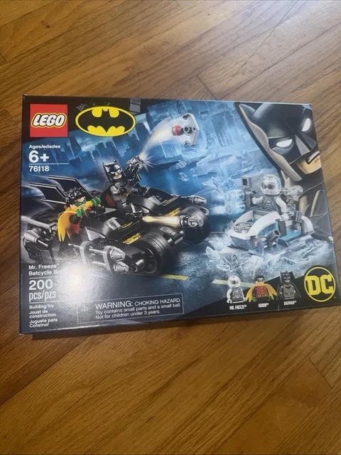 New LEGO 76118 Mr Freeze Batcycle Battle Batman Robin Building Toy Retired