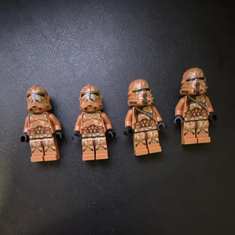 LEGO Star Wars 75089 Geonosis Trooper Minifigures