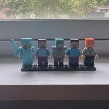 LEGO Minecraft Minifigure Lot 5-Piece Set Steve Alex w/ Accessories